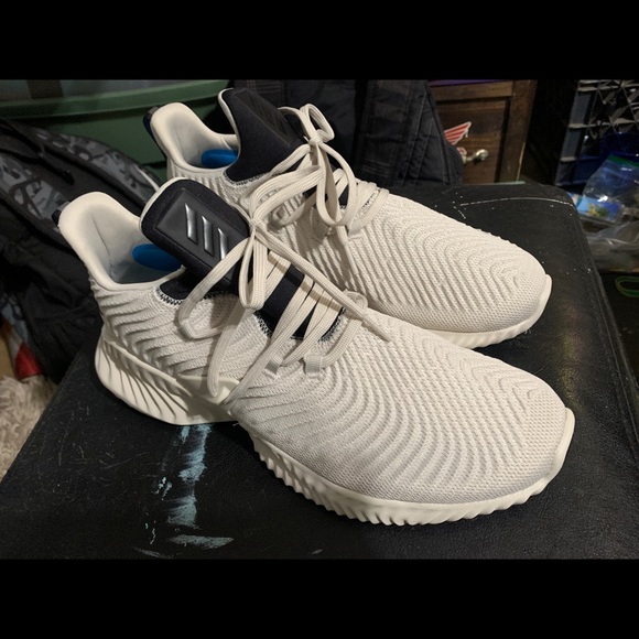 adidas bounce trainers mens